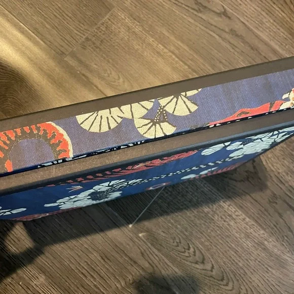 Gucci limited tiger print box - Picture 5 of 11